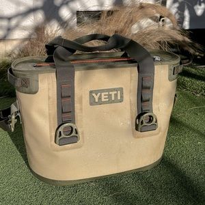 Yeti hopper 20